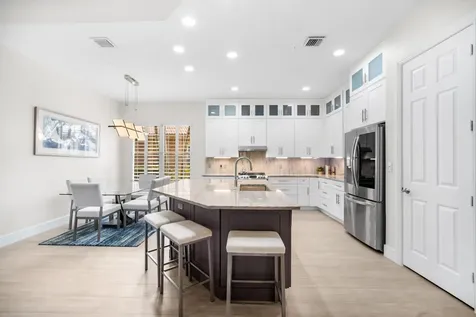 6802 NW 108th Avenue Parkland FL 33076