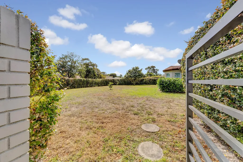11456 Whisper Sound Drive Boca Raton FL 33428