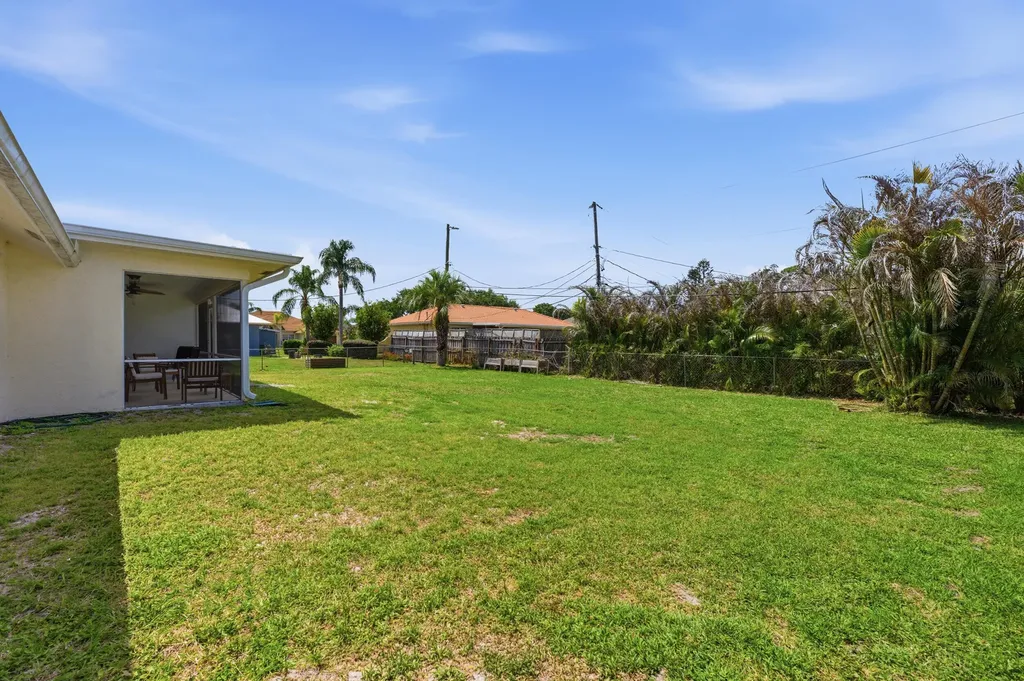 390 SE Cork Road Port St Lucie FL 34984