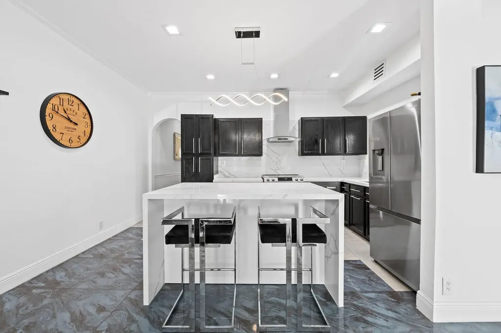 641 NW 1st Avenue Fort Lauderdale FL 33311
