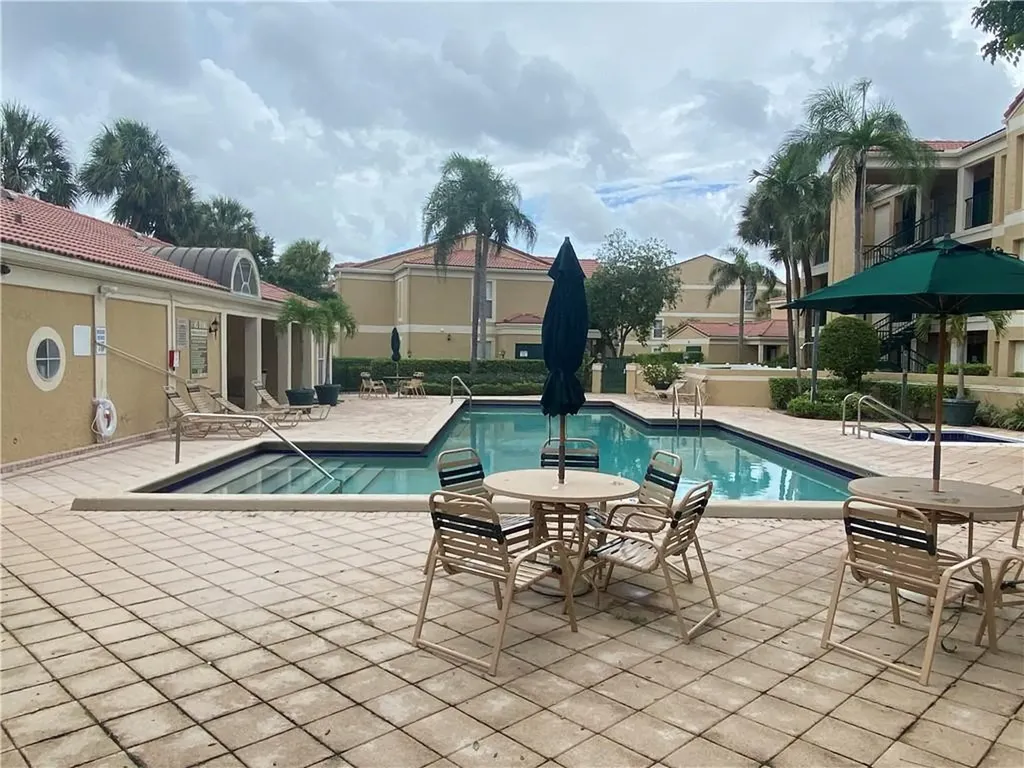 777 Riverside Drive Coral Springs FL 33071