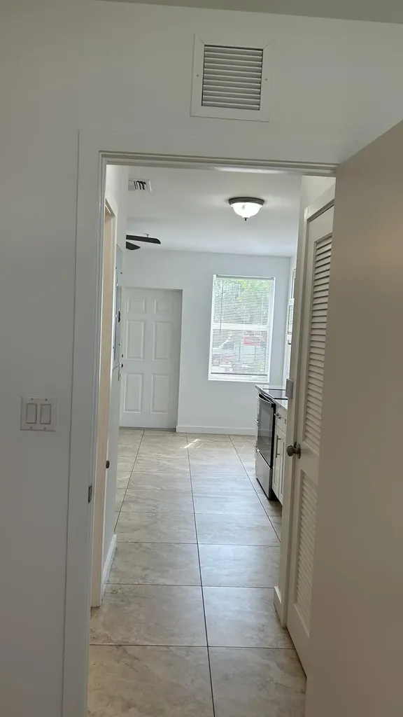 661 NW 21st Terrace Fort Lauderdale FL 33311