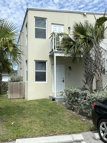 661 NW 21st Terrace Fort Lauderdale FL 33311