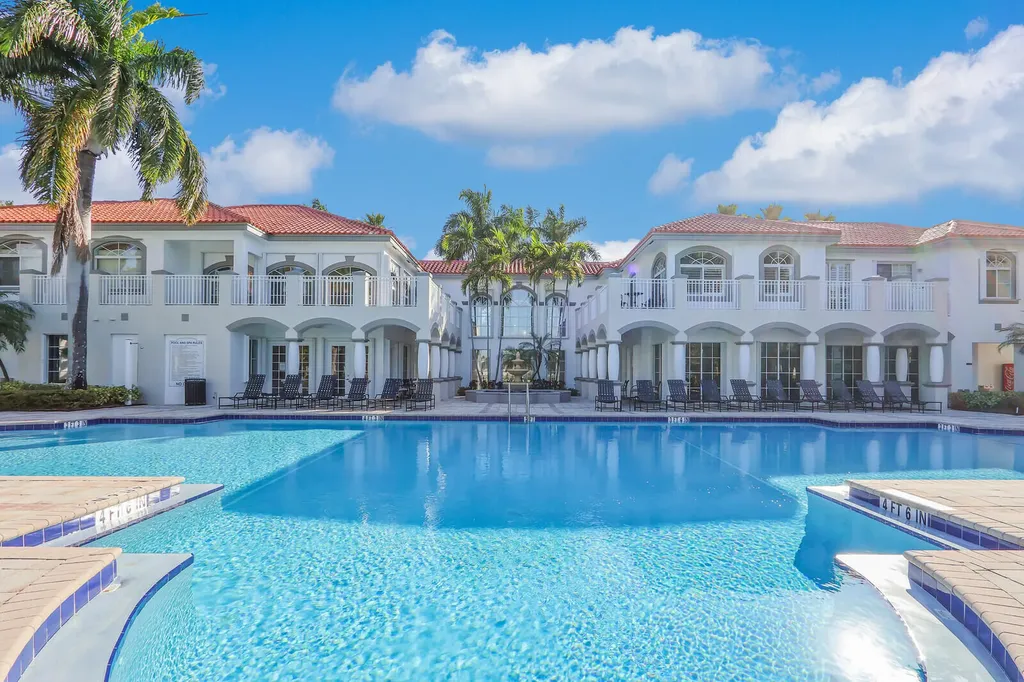 11021 Legacy Lane Palm Beach Gardens FL 33410