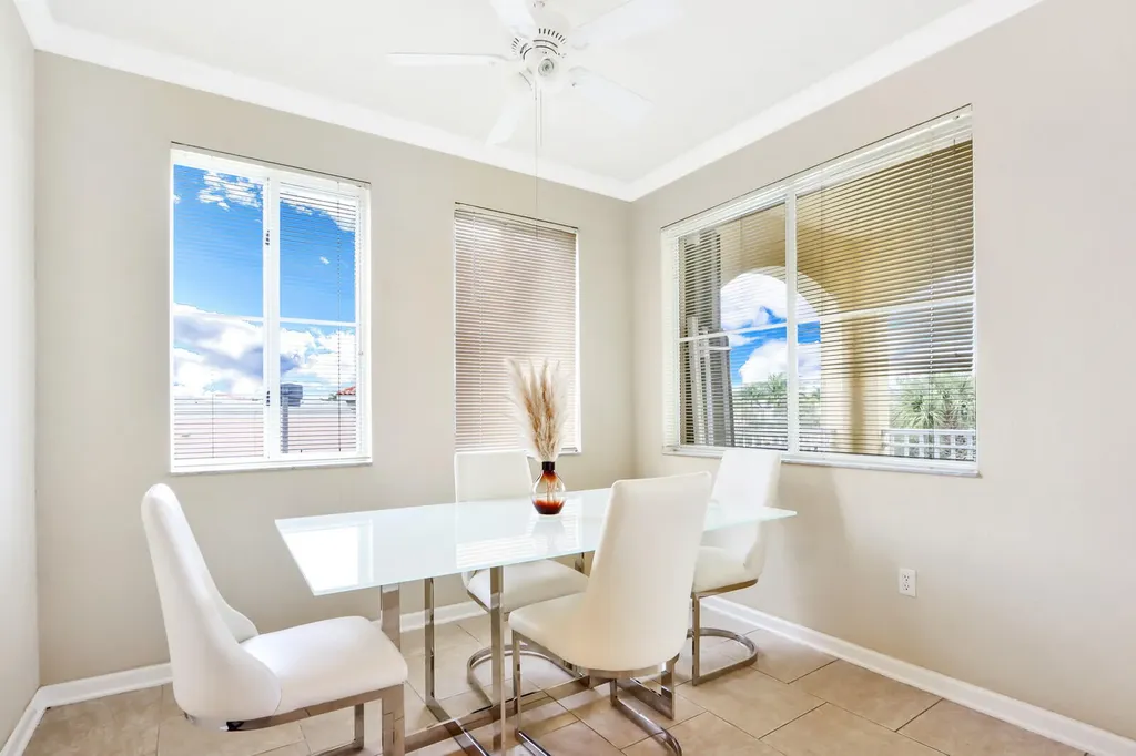 11021 Legacy Lane Palm Beach Gardens FL 33410