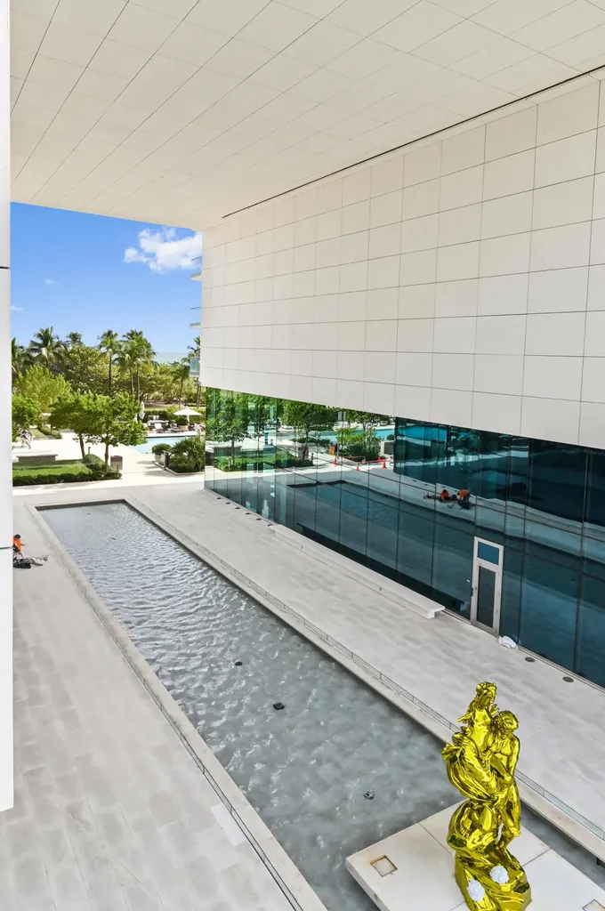 10203 Collins Avenue Bal Harbour FL 33154