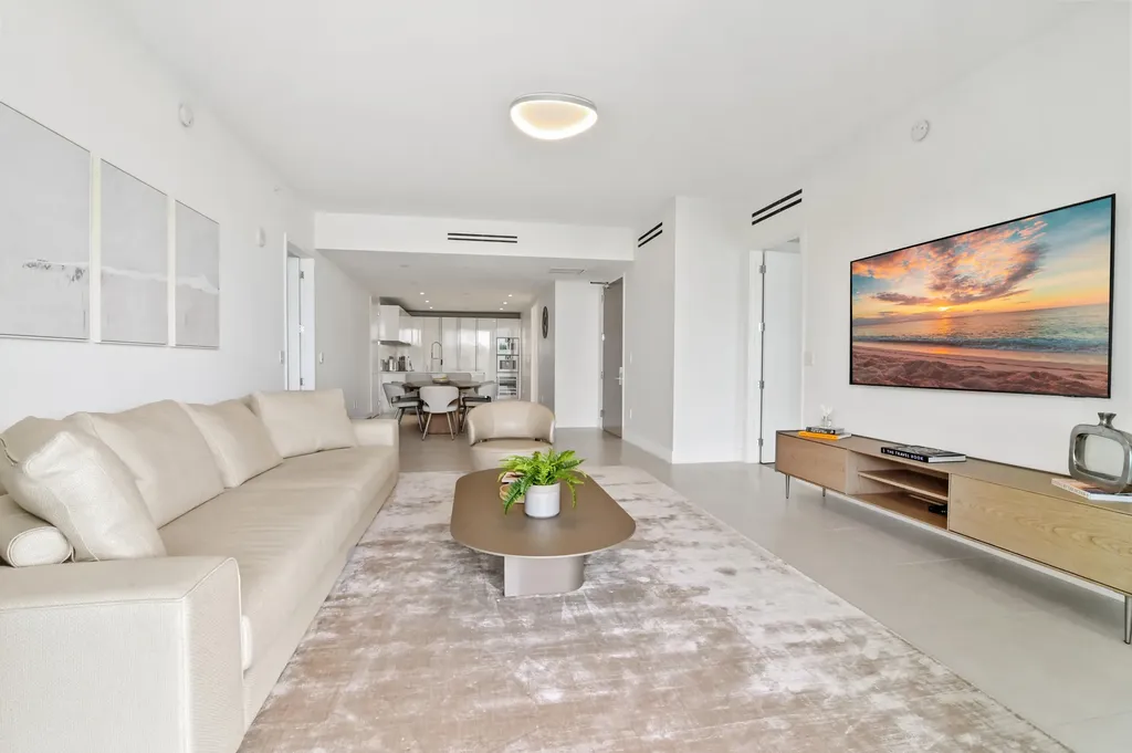 10203 Collins Avenue Bal Harbour FL 33154