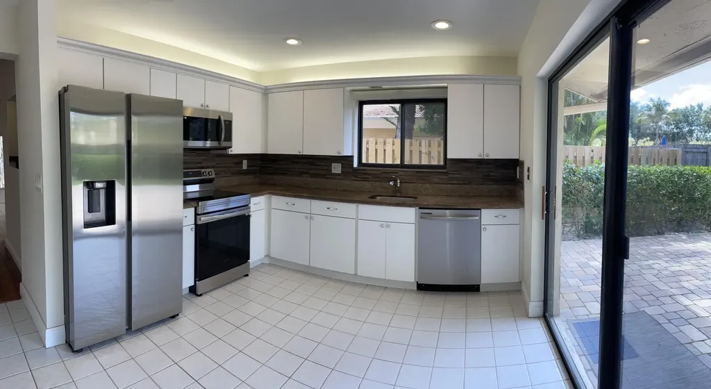 7735 E Kenway Place Place E Boca Raton FL 33433