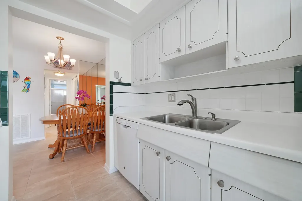 37 Yacht Club Drive North Palm Beach FL 33408
