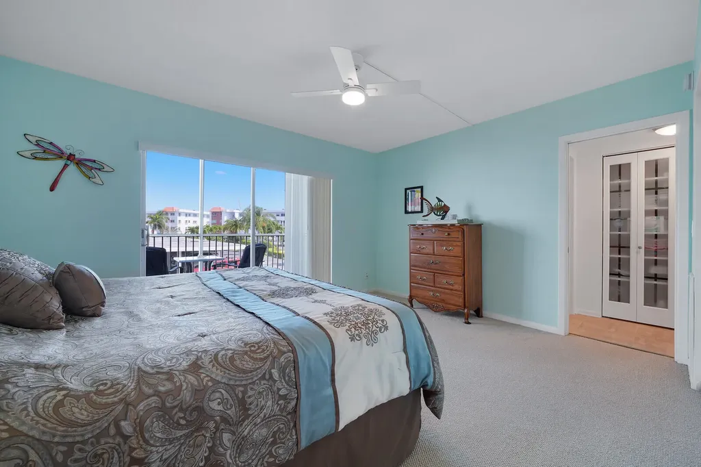 37 Yacht Club Drive North Palm Beach FL 33408