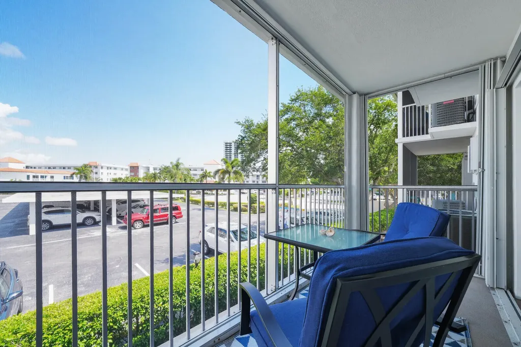 37 Yacht Club Drive North Palm Beach FL 33408