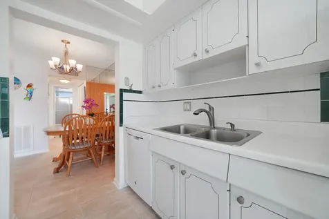 37 Yacht Club Drive North Palm Beach FL 33408