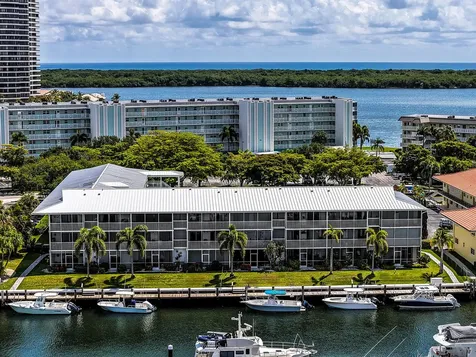 37 Yacht Club Drive North Palm Beach FL 33408