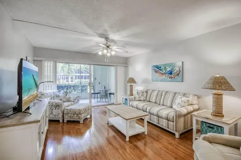 11 Westwood Avenue Tequesta FL 33469
