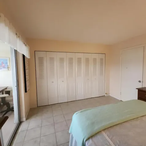 164 Sheffield G West Palm Beach FL 33417
