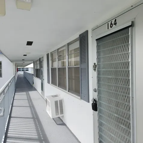 164 Sheffield G West Palm Beach FL 33417