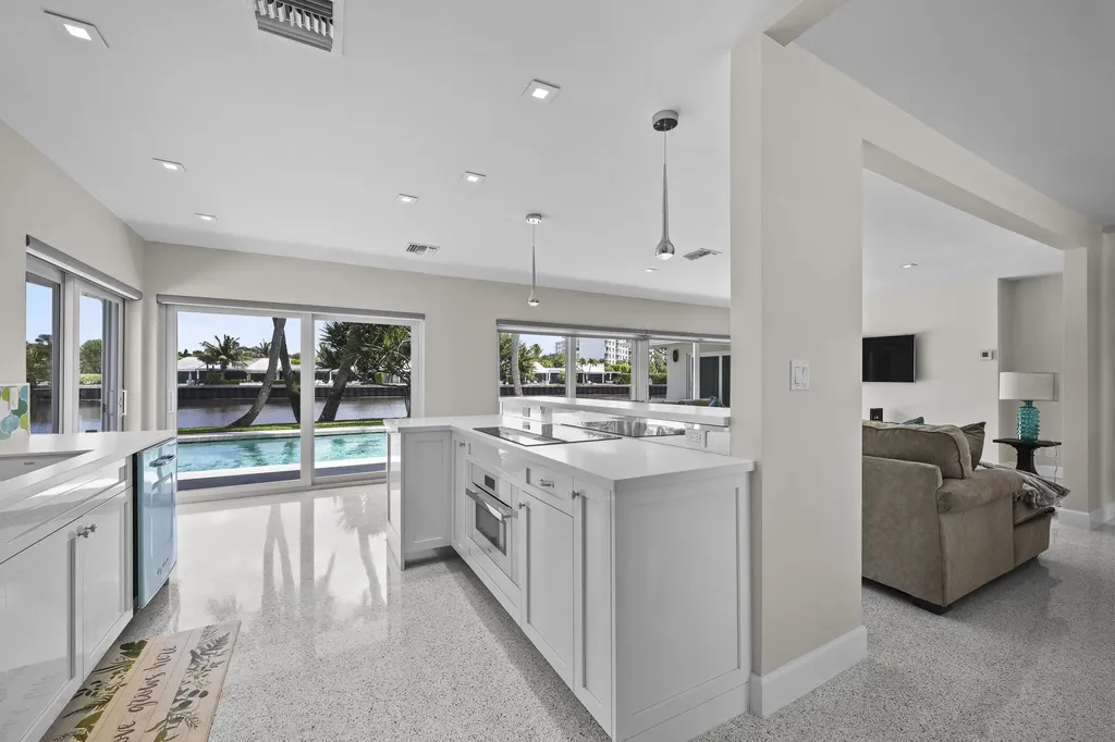 2259 Ibis Isle Road E Palm Beach FL 33480
