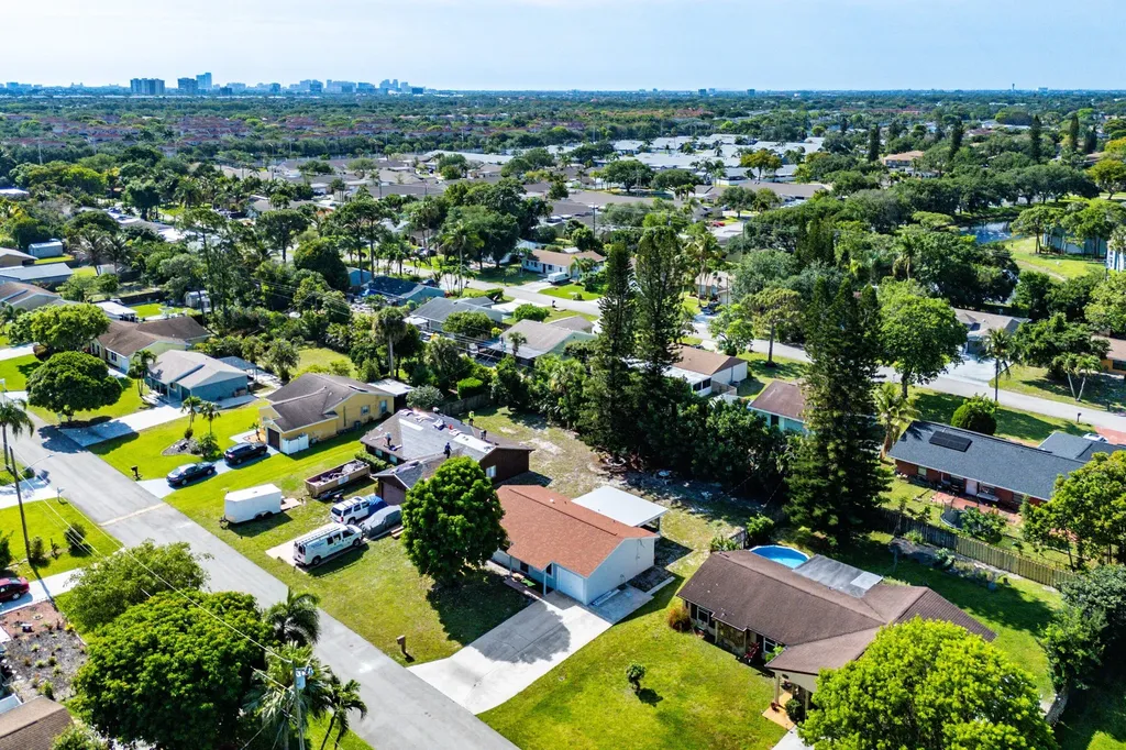 4714 Wadita Ka Way West Palm Beach FL 33417