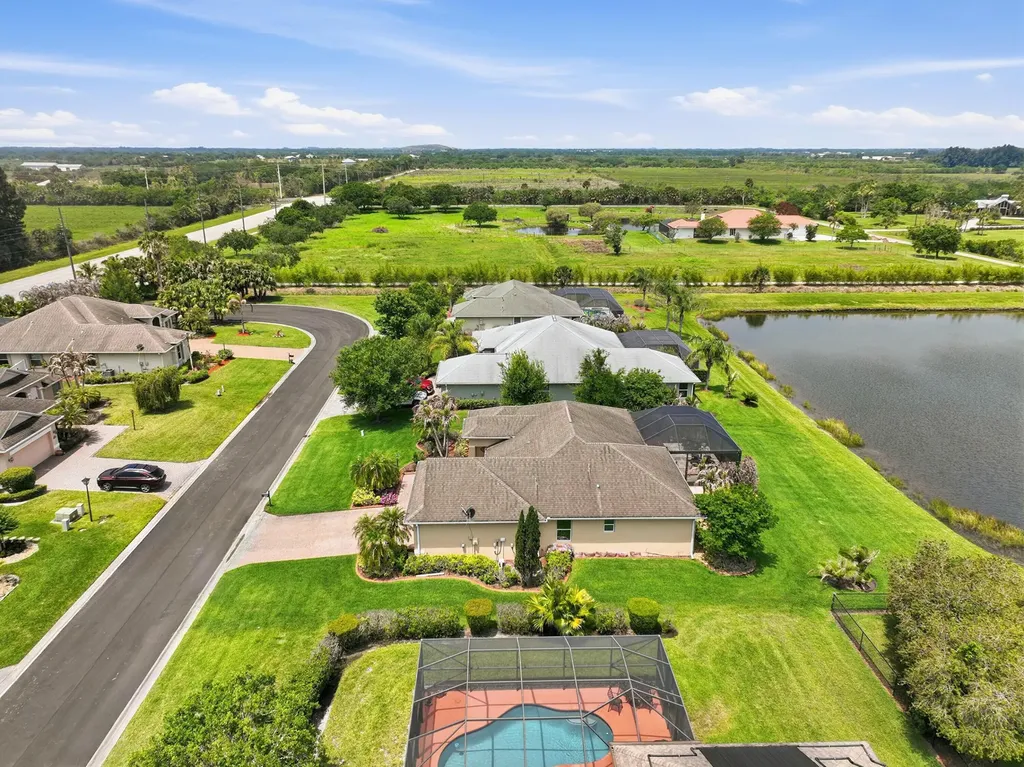 1215 Southlakes Way SW Vero Beach FL 32968