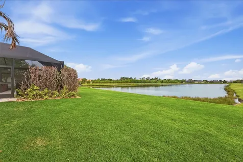 1215 Southlakes Way SW Vero Beach FL 32968