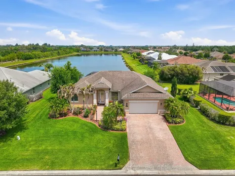 1215 Southlakes Way SW Vero Beach FL 32968