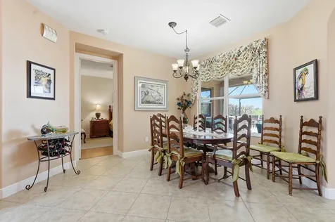 1215 Southlakes Way SW Vero Beach FL 32968