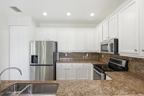 8895 Chestnut Ridge Way Boynton Beach FL 33473