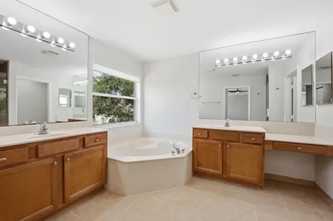 8895 Chestnut Ridge Way Boynton Beach FL 33473