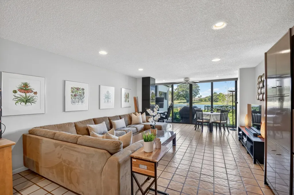 4272 Deste Court Lake Worth FL 33467