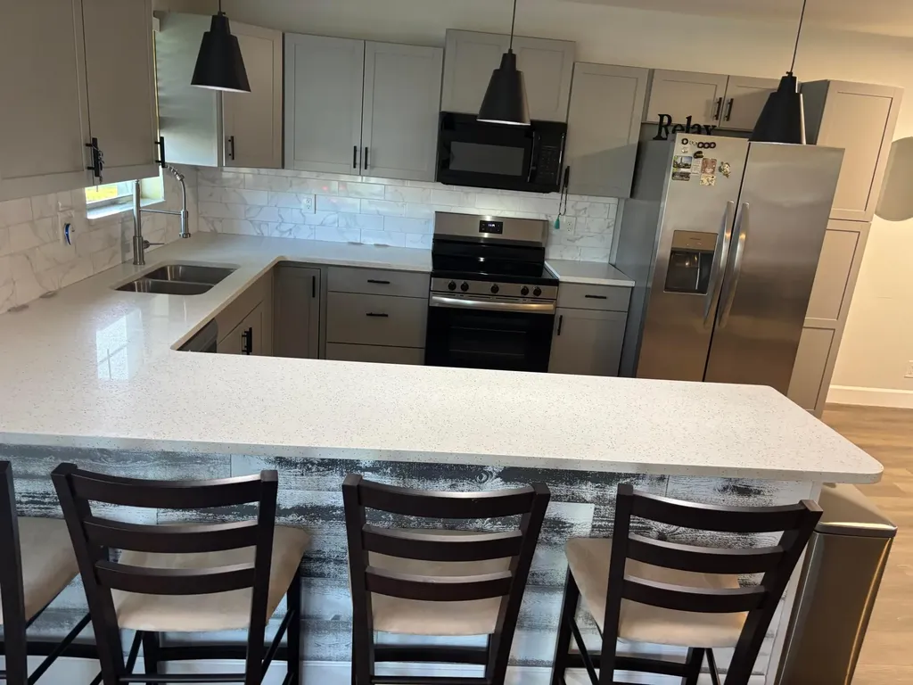 211 Country Lane Boynton Beach FL 33435