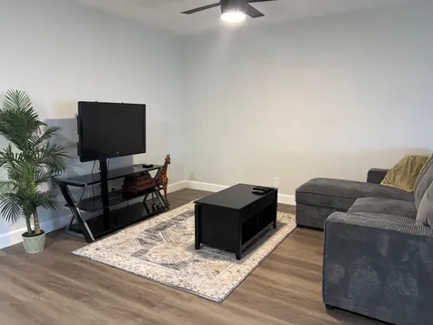 211 Country Lane Boynton Beach FL 33435