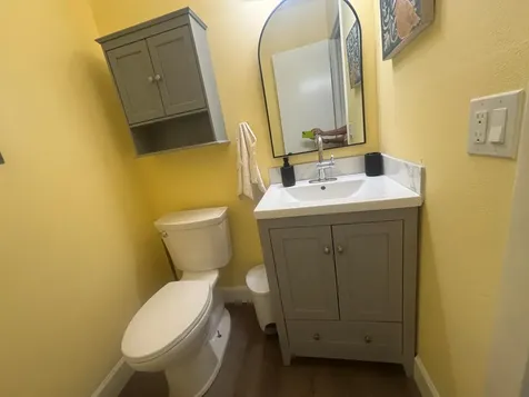 211 Country Lane Boynton Beach FL 33435