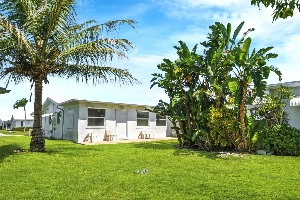 2108 SW 15th Street Boynton Beach FL 33426