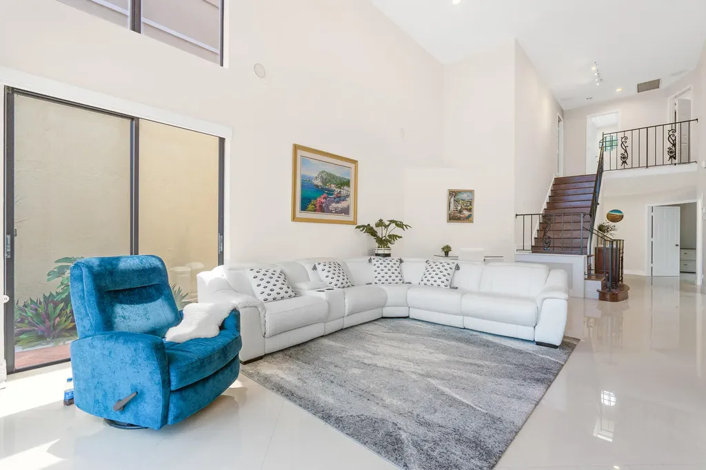 22668 Caravelle Circle Boca Raton FL 33433