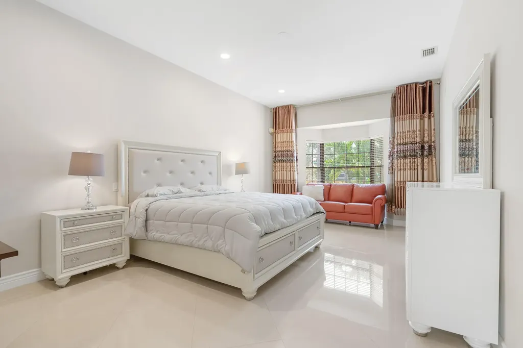 22668 Caravelle Circle Boca Raton FL 33433