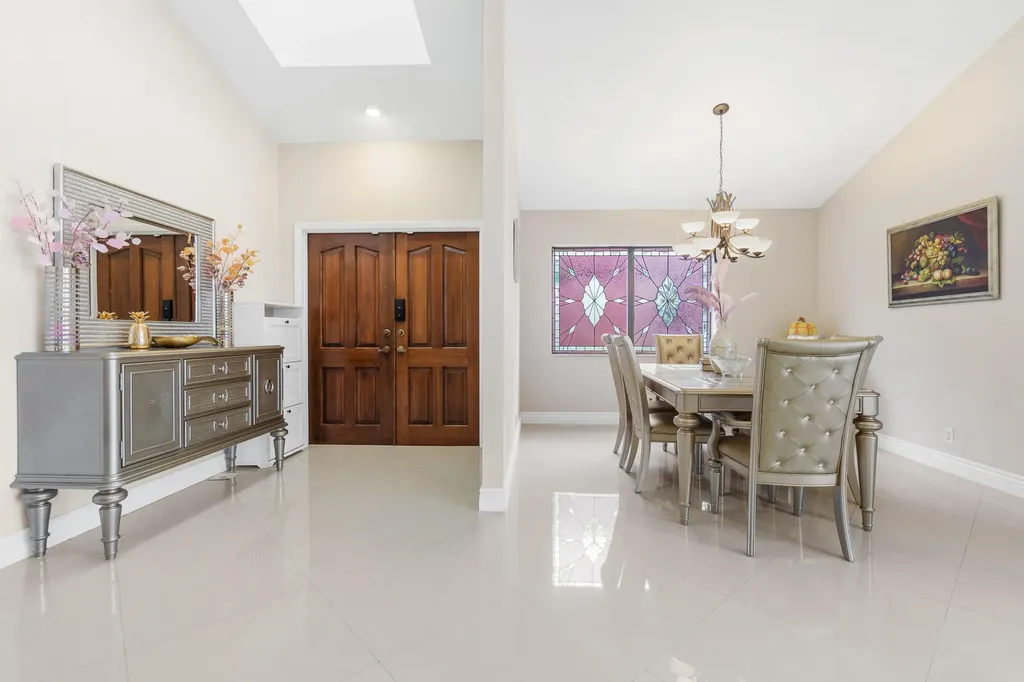 22668 Caravelle Circle Boca Raton FL 33433