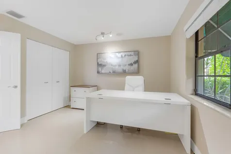 22668 Caravelle Circle Boca Raton FL 33433