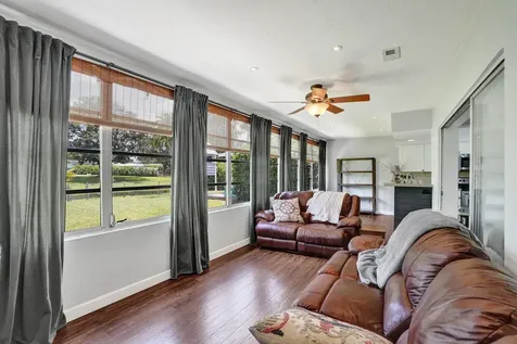 5072 SW 88th Terrace Cooper City FL 33328