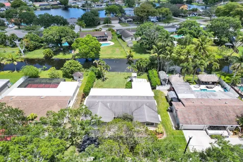 5072 SW 88th Terrace Cooper City FL 33328