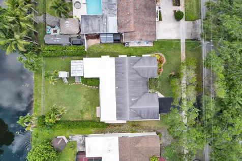 5072 SW 88th Terrace Cooper City FL 33328