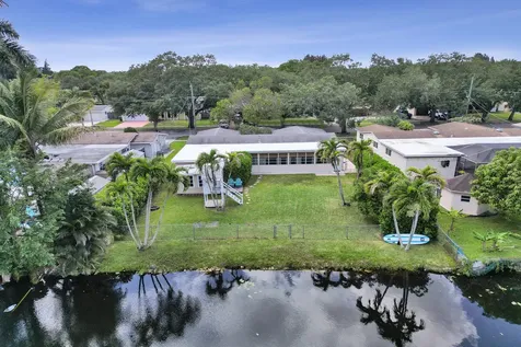 5072 SW 88th Terrace Cooper City FL 33328