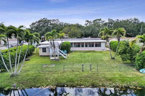 5072 SW 88th Terrace Cooper City FL 33328