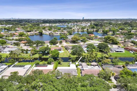 5072 SW 88th Terrace Cooper City FL 33328