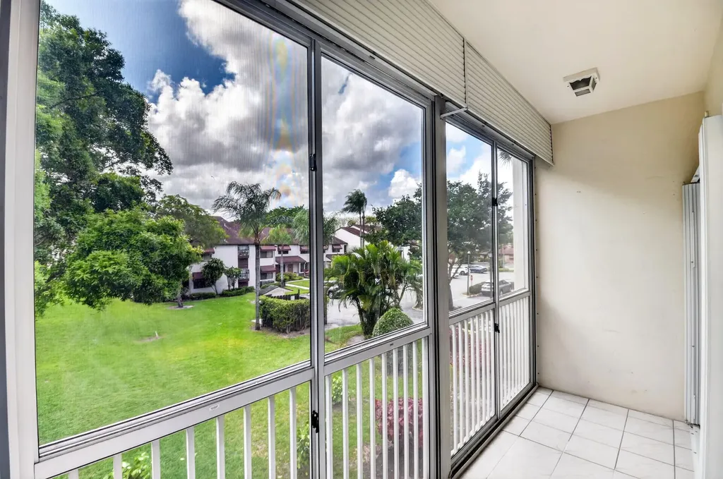 5032 Rose Hill Drive Boynton Beach FL 33437