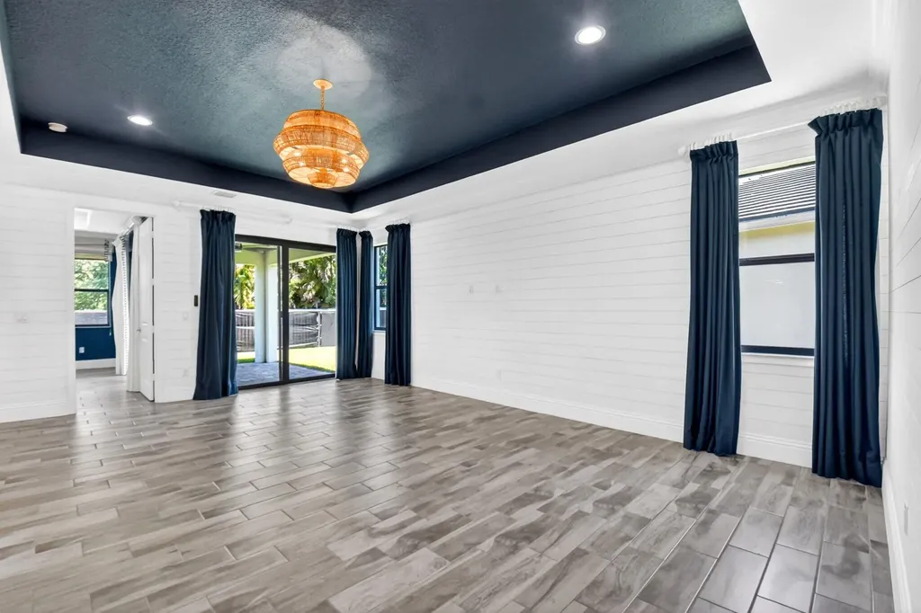 7563 Moonrise Drive Lake Worth FL 33467