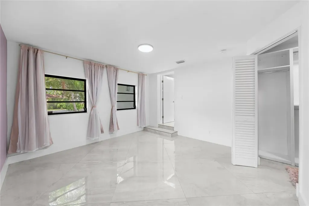 1100 Buchanan Street Hollywood FL 33019
