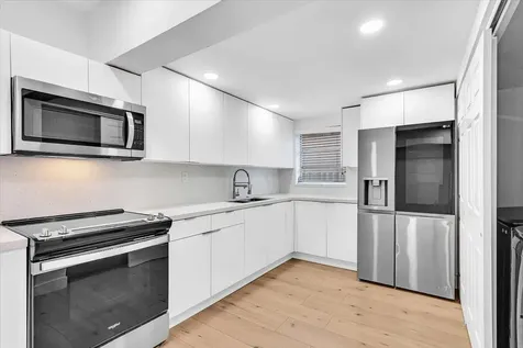 4719 E 8th Court Hialeah FL 33013