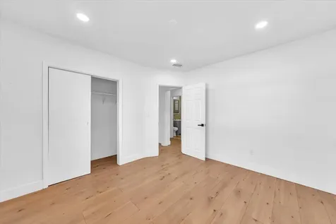 4719 E 8th Court Hialeah FL 33013