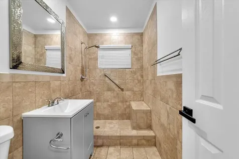 4719 E 8th Court Hialeah FL 33013