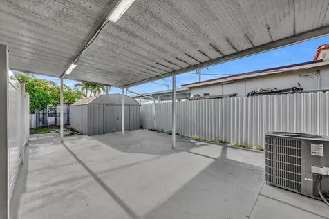 4719 E 8th Court Hialeah FL 33013